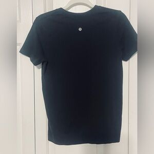 Lululemon Black Swiftly Tech Short Sleeve 2.0 Relaxed Hip Length